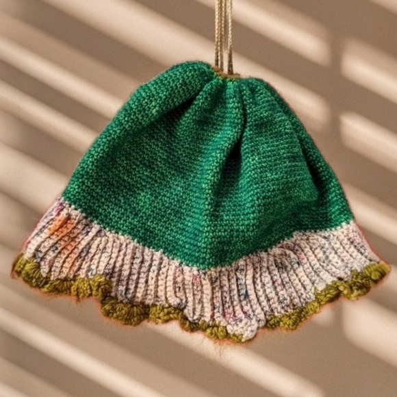 Handcrafted crochet soft beanie hat washable wool - Picture 4 of 15